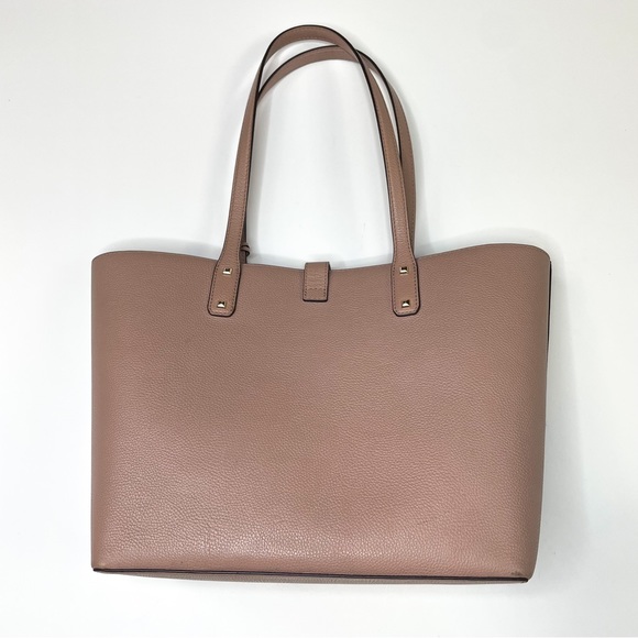 Michael Kors Carson Carryall Tote - Picture 2 of 15